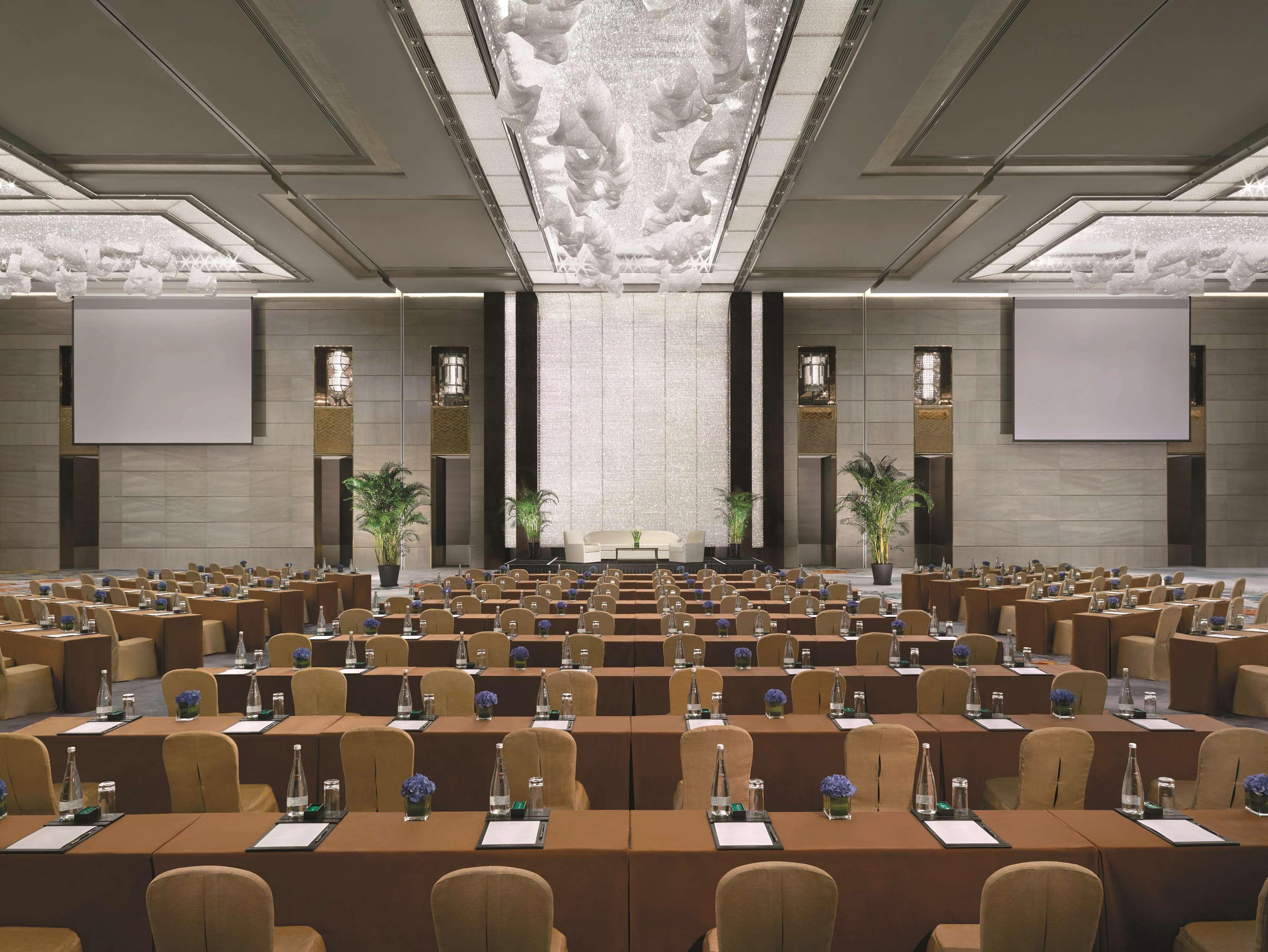 Jing An Shangri-La, Shanghaj Zewnętrze zdjęcie